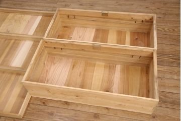 桐箪笥の見た目を変えずに綺麗にリペア!房の交換。木地色・蜜蝋ワックス仕上げ。(収納箪笥、整理箪笥、衣装箪笥、着物箪笥、和タンス、桐たんす)