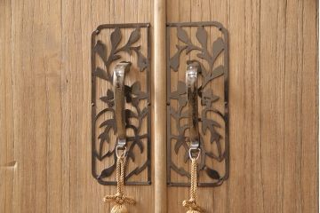 桐箪笥の見た目を変えずに綺麗にリペア!房の交換。木地色・蜜蝋ワックス仕上げ。(収納箪笥、整理箪笥、衣装箪笥、着物箪笥、和タンス、桐たんす)