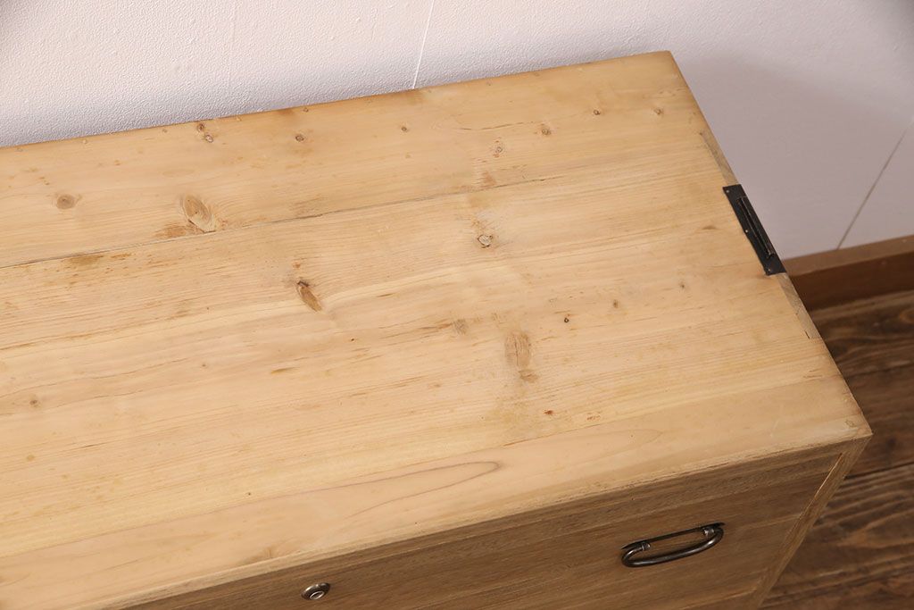 桐箪笥の見た目を変えずに綺麗にリペア!房の交換。木地色・蜜蝋ワックス仕上げ。(収納箪笥、整理箪笥、衣装箪笥、着物箪笥、和タンス、桐たんす)