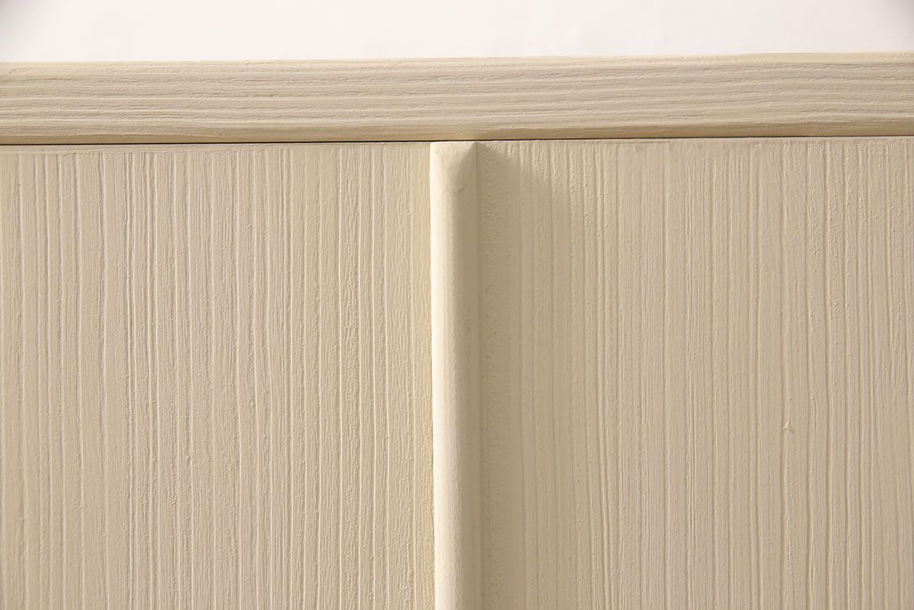 総桐箪笥をリペア&カスタム!三段重ねから中・下段のみの仕様に変更。中段上部の金具を取り外し、穴埋め加工。砥粉仕上げ。(衣装箪笥、着物箪笥、和タンス、桐たんす)