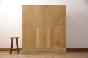 総桐箪笥をリペア&カスタム!三段重ねから中・下段のみの仕様に変更。中段上部の金具を取り外し、穴埋め加工。砥粉仕上げ。(衣装箪笥、着物箪笥、和タンス、桐たんす)