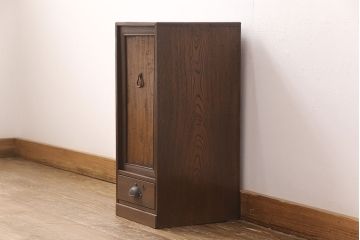 小物収納箱の見た目を変えずに綺麗にリペア!1トーン落ち着いた色味に着色し仕上げ。(書棚、本箱、小引き出し、収納棚)