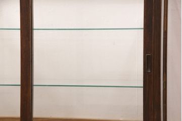 ガラスケースの見た目を変えずに綺麗にリペア!底板は新材に張り直し。(ショーケース、陳列棚、飾り棚)