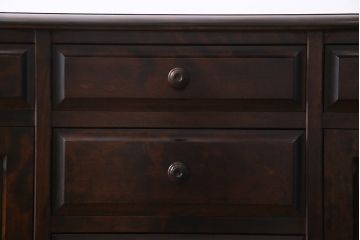 北海道民芸角のサイドボードをリペア&カスタム!天然御影石を使用したタイルトップ天板を取り付け、黄味がかった濃い茶色に着色し仕上げ。(収納棚、カウンター)