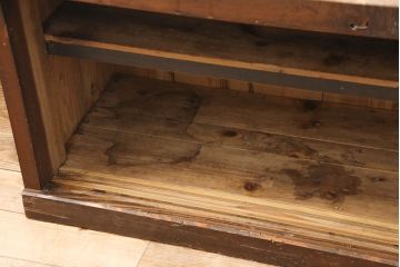 ローボードの見た目を変えずに綺麗にリペア!クリアワックス仕上げ。(テレビ台、テレビボード、収納棚)