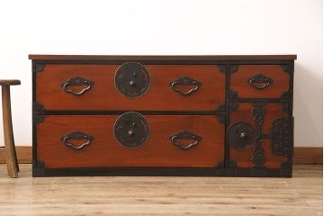 明治期の時代箪笥をリペア&カスタム!天板を取り付け、現状に近しい色味に着色し仕上げ。(和箪笥、和たんす、収納棚、戸棚、ローボード、テレビ台)