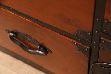 明治期の時代箪笥をリペア&カスタム!天板を取り付け、現状に近しい色味に着色し仕上げ。(和箪笥、和たんす、収納棚、戸棚、ローボード、テレビ台)