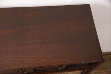 茶箪笥をリペア&カスタム!指定の棚板を取り外し、穴開け加工。蜜蝋ワックス仕上げ。(飾り棚、収納棚、戸棚)