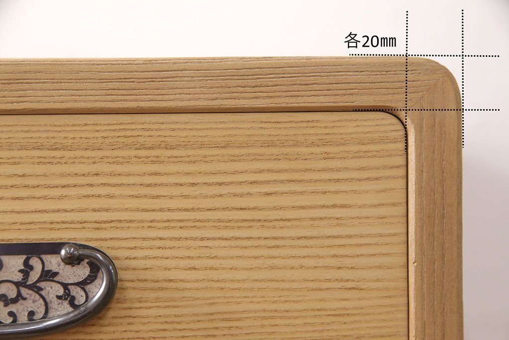 総桐箪笥の見た目を変えずに綺麗にリペア!木地色仕上げ。(桐たんす、和タンス、洋服タンス、衣装箪笥)