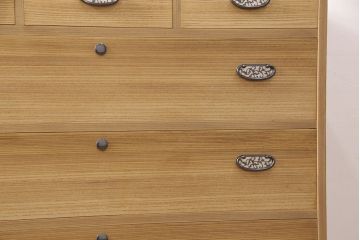 総桐箪笥の見た目を変えずに綺麗にリペア!木地色仕上げ。(桐たんす、和タンス、洋服タンス、衣装箪笥)