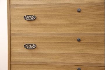 総桐箪笥の見た目を変えずに綺麗にリペア!木地色仕上げ。(桐たんす、和タンス、洋服タンス、衣装箪笥)