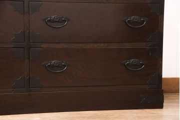 民芸箪笥をリペア&カスタム!3段から2段へ段数を変更しローボードにリメイク。天板を新たに製作。1トーン落ち着いた色味に着色し仕上げ。(トーチェスト、テレビ台、テレビボード、引き出し)