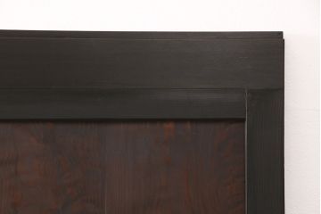 格子帯戸2枚をリペア&カスタム!設置場所に合わせてリサイズし、レーザー加工にて障子桟を製作。現状の色味に合わせて着色し仕上げ。(引き戸、建具)