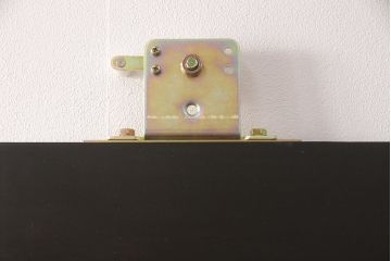 明治大正期の蔵戸をリペア&カスタム!設置場所に合わせてリサイズ。上吊り式ソフトクローズ戸枠を作成し、現状に近しい色味に着色し仕上げ。(引き戸、玄関戸、建具)