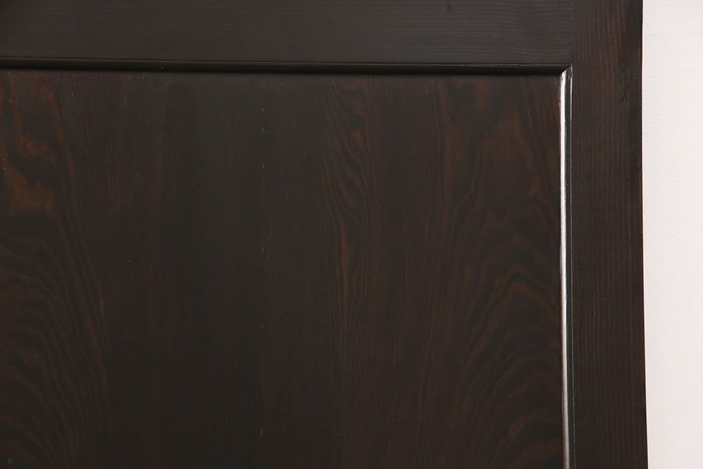 明治大正期の蔵戸をリペア&カスタム!設置場所に合わせてリサイズ。上吊り式ソフトクローズ戸枠を作成し、現状に近しい色味に着色し仕上げ。(引き戸、玄関戸、建具)