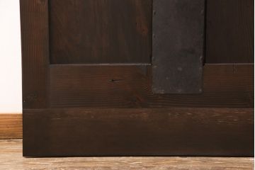 明治大正期の蔵戸をリペア&カスタム!設置場所に合わせてリサイズ。上吊り式ソフトクローズ戸枠を作成し、現状に近しい色味に着色し仕上げ。(引き戸、玄関戸、建具)