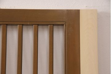 格子戸2枚をリペア&カスタム!設置場所に合わせてリサイズ。ガラスは全て取り外し、戸車を取り付け。(引き戸、建具)