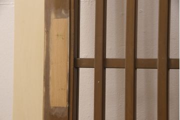 格子戸2枚をリペア&カスタム!設置場所に合わせてリサイズ。ガラスは全て取り外し、戸車を取り付け。(引き戸、建具)