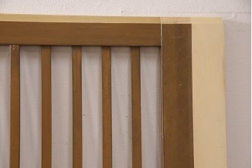 格子戸2枚をリペア&カスタム!設置場所に合わせてリサイズ。ガラスは全て取り外し、戸車を取り付け。(引き戸、建具)