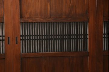 帯戸4枚をリペア&カスタム!設置場所に合わせて幅をリサイズ。Vレール用戸車加工。(引き戸、板戸、建具)