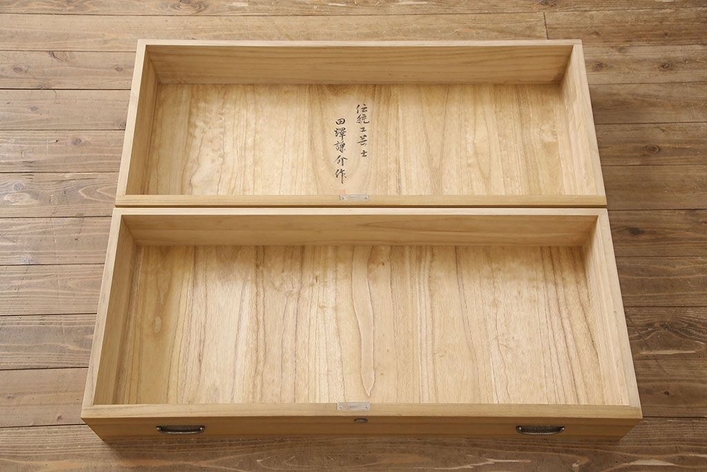 加茂総桐箪笥の見た目を変えずに綺麗にリペア!木地色仕上げ。(桐たんす、和タンス、衣装箪笥、着物箪笥、整理箪笥)