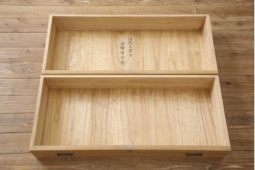 加茂総桐箪笥の見た目を変えずに綺麗にリペア!木地色仕上げ。(桐たんす、和タンス、衣装箪笥、着物箪笥、整理箪笥)