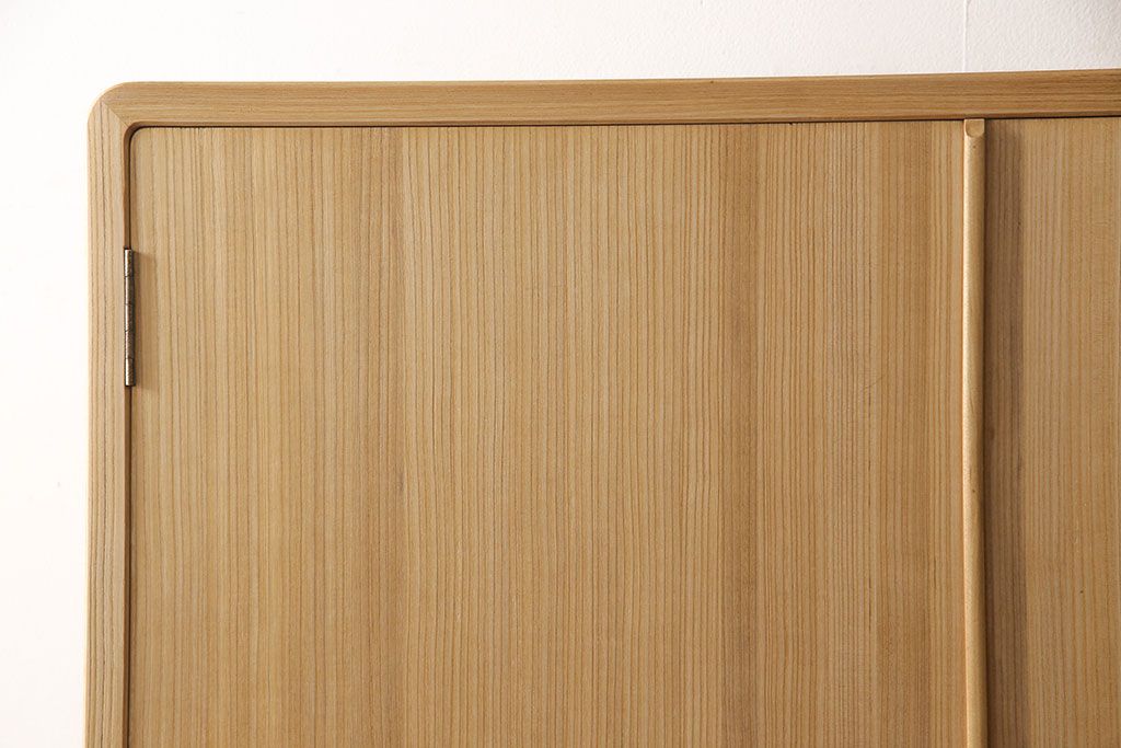 加茂総桐箪笥の見た目を変えずに綺麗にリペア!木地色仕上げ。(桐たんす、和タンス、衣装箪笥、着物箪笥、整理箪笥)