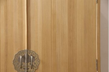 加茂総桐箪笥の見た目を変えずに綺麗にリペア!木地色仕上げ。(桐たんす、和タンス、衣装箪笥、着物箪笥、整理箪笥)