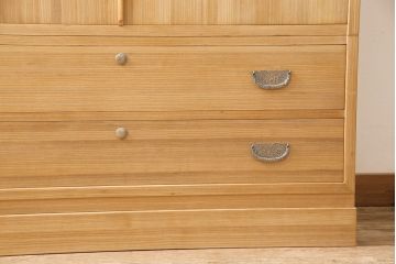 加茂総桐箪笥の見た目を変えずに綺麗にリペア!木地色仕上げ。(桐たんす、和タンス、衣装箪笥、着物箪笥、整理箪笥)