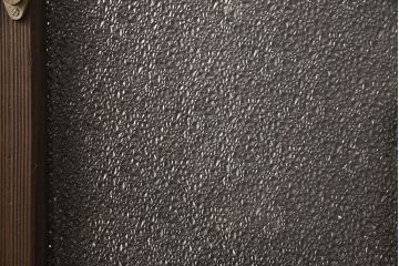 ガラス戸2枚にリペア&カスタム!指定の箇所にクリアガラス・花菱模様・モールガラス・ダイヤガラスに交換。引手を葵戸引手に統一。濃い茶色に着色し仕上げ。(引き戸、建具)