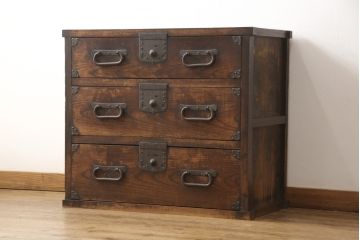 時代箪笥の見た目を変えずに綺麗にリペア!天板を張り替え、テレビ台として使えるよう補強。(和たんす、収納タンス、引き出し、チェスト)