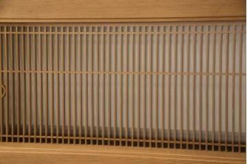 ヴィンテージの欄間2枚をリペア&カスタム!片側ガラスを両面ガラス仕様に加工。クリアワックス仕上げ。(明かり取り、明り取り、らんま、ヴィンテージ)