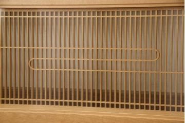 ヴィンテージの欄間2枚をリペア&カスタム!片側ガラスを両面ガラス仕様に加工。クリアワックス仕上げ。(明かり取り、明り取り、らんま、ヴィンテージ)