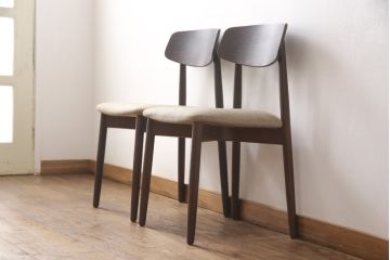 北欧ヴィンテージのダイニングチェア2脚の見た目を変えずに綺麗にリペア!(椅子、イス、ビンテージ)