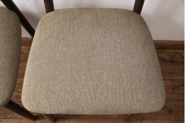 北欧ヴィンテージのダイニングチェア2脚の見た目を変えずに綺麗にリペア!(椅子、イス、ビンテージ)