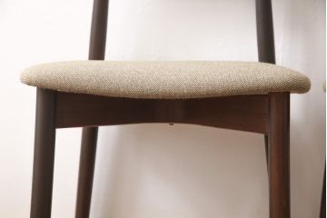 北欧ヴィンテージのダイニングチェア2脚の見た目を変えずに綺麗にリペア!(椅子、イス、ビンテージ)