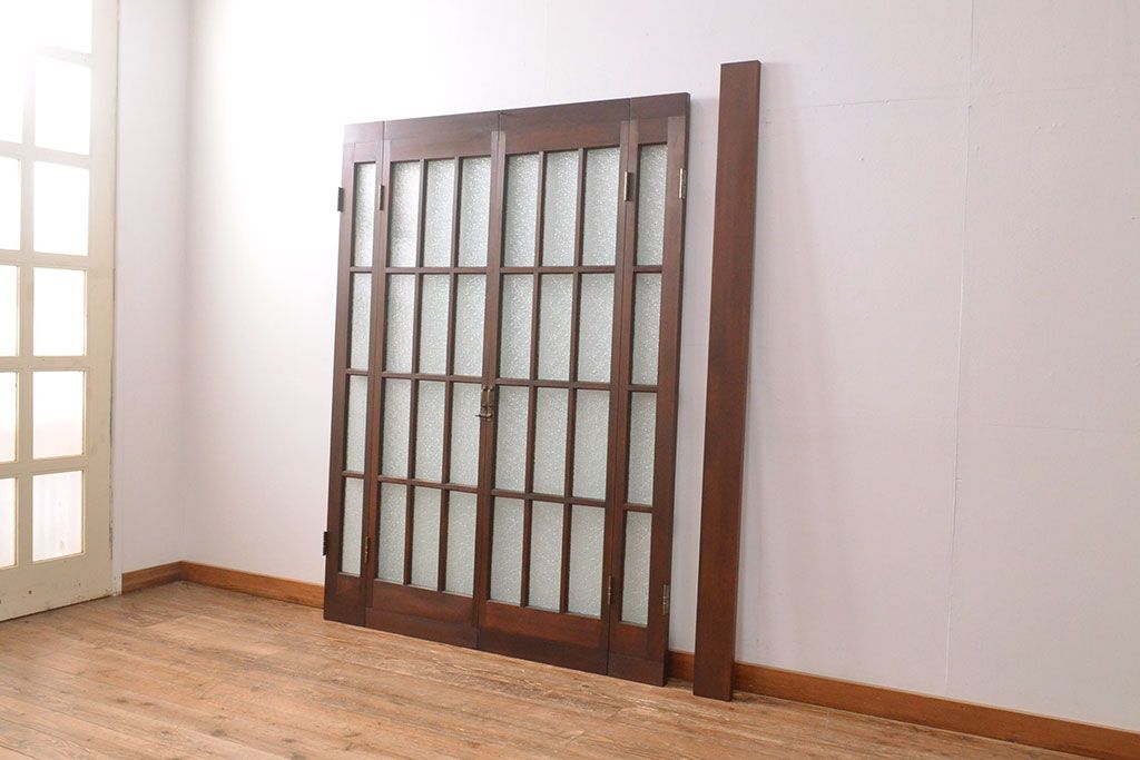 両開き扉をリペア&カスタム!リサイズし、蝶番を取り付け。三方枠を製作。(建具、ガラス扉)