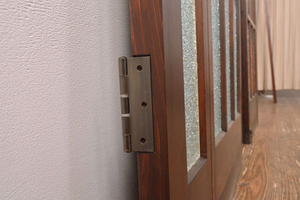 両開き扉をリペア&カスタム!リサイズし、蝶番を取り付け。三方枠を製作。(建具、ガラス扉)