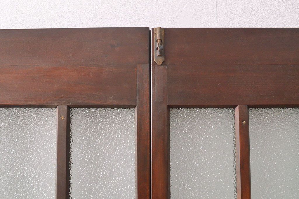 両開き扉をリペア&カスタム!リサイズし、蝶番を取り付け。三方枠を製作。(建具、ガラス扉)