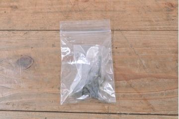 両開き扉をリペア&カスタム!リサイズし、蝶番を取り付け。三方枠を製作。(建具、ガラス扉)