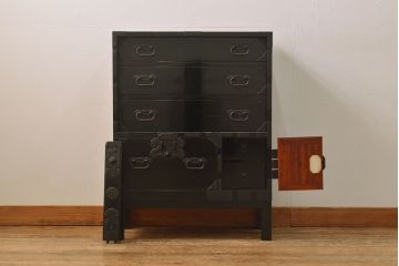 アンティーク庄内箪笥をリペア&カスタム!木製脚を取り付け。(引き出し、チェスト、時代箪笥)