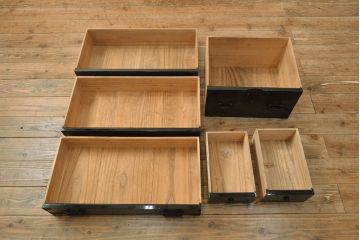 アンティーク庄内箪笥をリペア&カスタム!木製脚を取り付け。(引き出し、チェスト、時代箪笥)