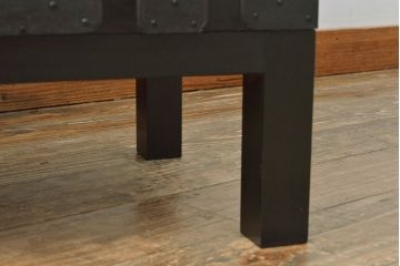 アンティーク庄内箪笥をリペア&カスタム!木製脚を取り付け。(引き出し、チェスト、時代箪笥)