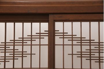 衝立をリペア&カスタム!破損していたガラスを新品のすりガラスに交換し、本体を着色・ワックスで仕上げ。(つい立て、建具、パーテーション)