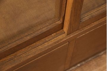 アンティークガラスケースの見た目を変えずに綺麗にリペア!(ショーケース、陳列棚、店舗什器)