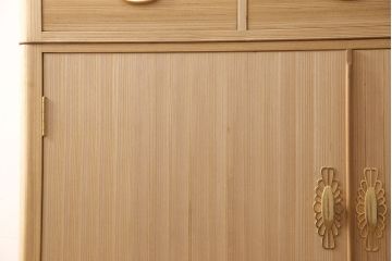 総桐箪笥の見た目を変えずに綺麗にリペア!本来の木肌を活かした木地色仕上げ。(衣装箪笥、着物箪笥、和タンス、桐たんす)