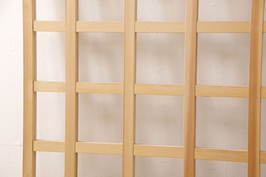 ガラス戸をリペア&カスタム!高さと幅をリサイズし、本体は無塗装のまま仕上げ。(引き戸、格子戸)