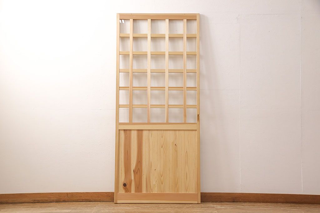 ガラス戸をリペア&カスタム!高さと幅をリサイズし、本体は無塗装のまま仕上げ。(引き戸、格子戸)