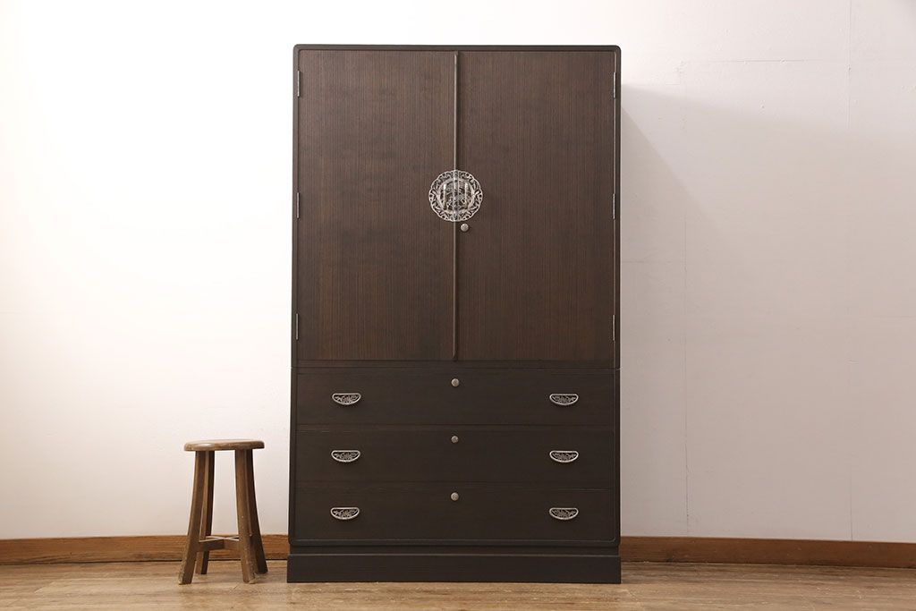 加茂桐層箪笥をリペア&カスタム!高品質リペアを施し、落ち着いた茶色に着色。(桐たんす、衣装箪笥、着物箪笥)