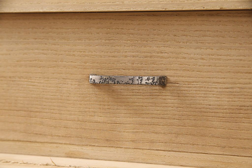 加茂桐層箪笥をリペア&カスタム!高品質リペアを施し、落ち着いた茶色に着色。(桐たんす、衣装箪笥、着物箪笥)